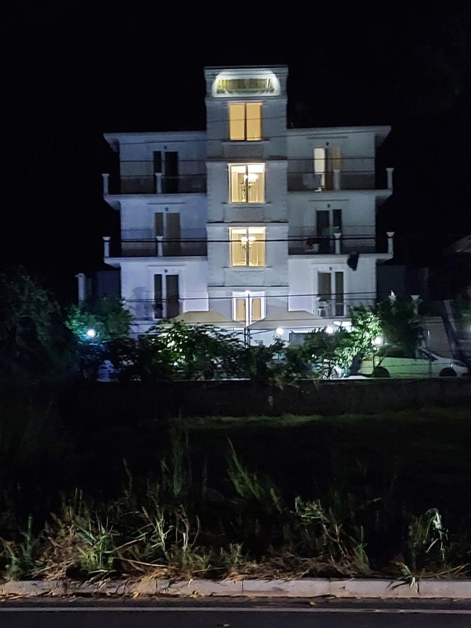 Hotel Fama Škalngur Exterior photo